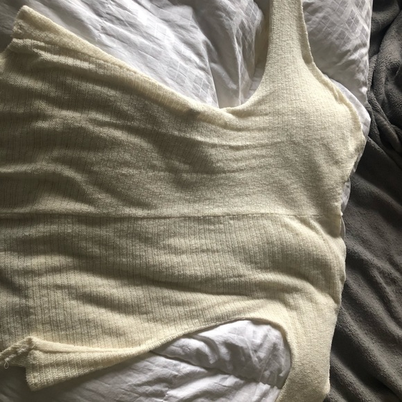 Off white light, soft sweater - Picture 4 of 4